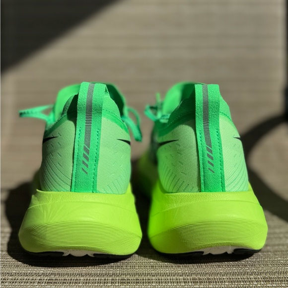 Asics Megablast Women’s 6.5 w/box - Picture 5 of 10